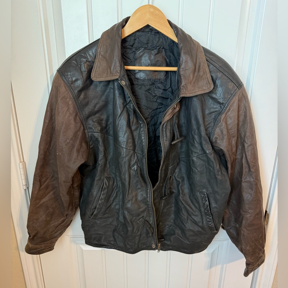 1980's Free Fall Men’s Two Tone Black & Brown Leather Jacket Size Large